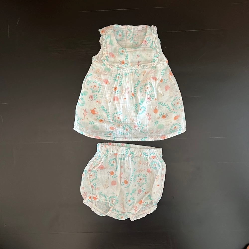 Adorable Angel Dear Beach print tank and diaper cover set 18-24M